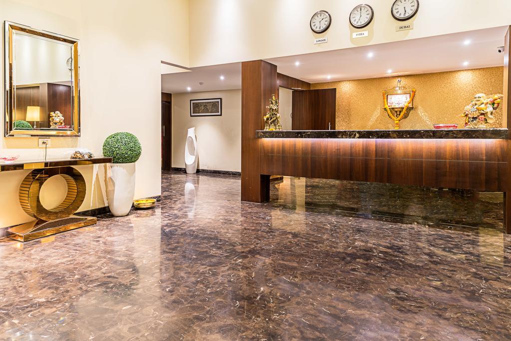 Treebo Premium Grand Emerald Pimpri-Chinchwad Exteriér fotografie