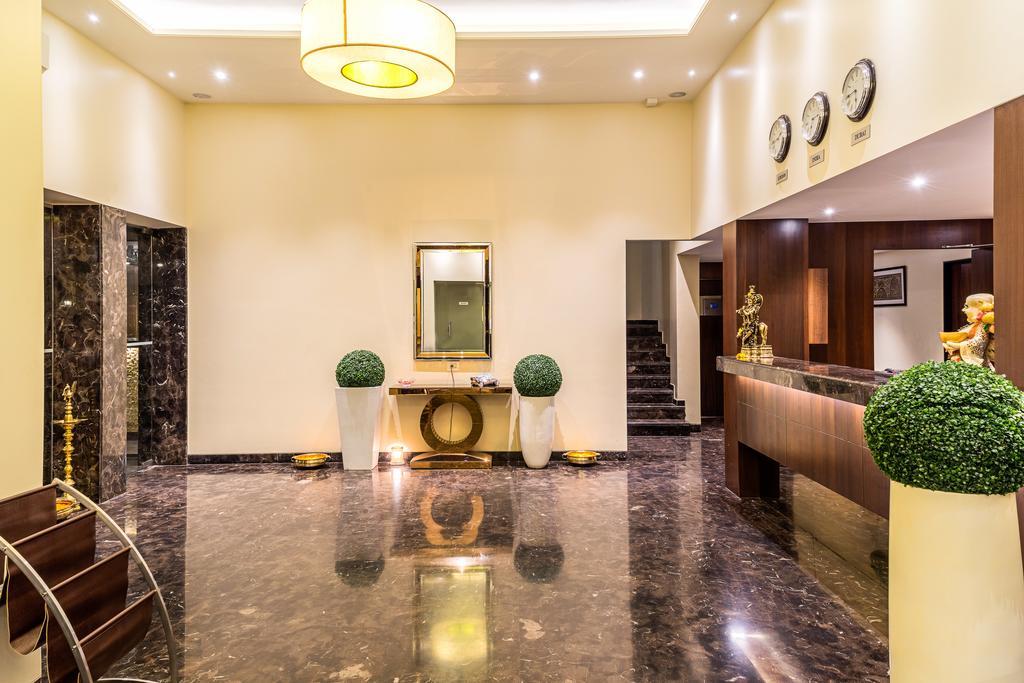 Treebo Premium Grand Emerald Pimpri-Chinchwad Exteriér fotografie
